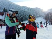 Andreea-ski-instructor-in-Poiana-Brasov-la-scoala-de-ski-RJ-Poiana-Brasov